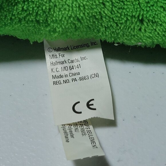 Hallmark Valentines Day Alligator 11 inch Plush Wings Cupid Stuffed Animal Toy - Picture 6 of 7